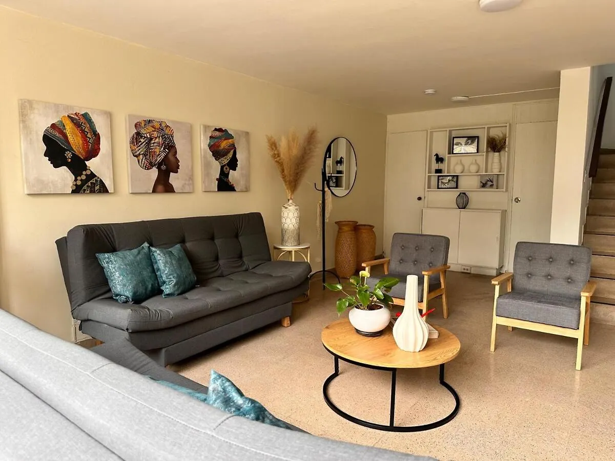 Exclusive Group Accomodation Μεντεγίν 0*,  Κολομβία