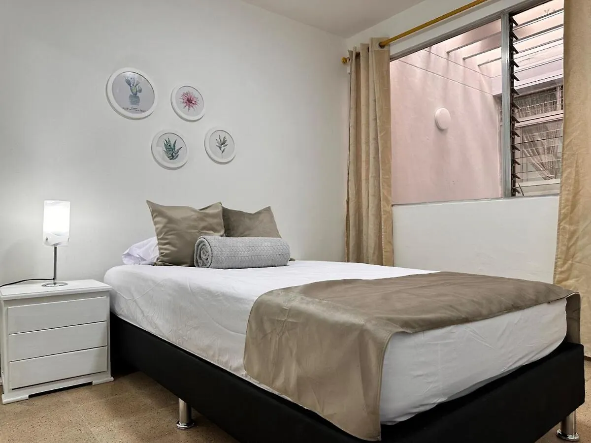 Exclusive Group Accomodation Μεντεγίν