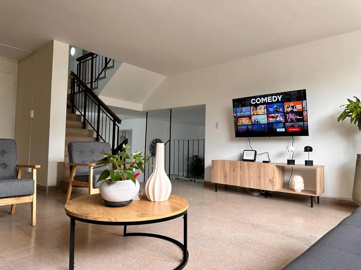 Exclusive Group Accomodation Μεντεγίν 0*,